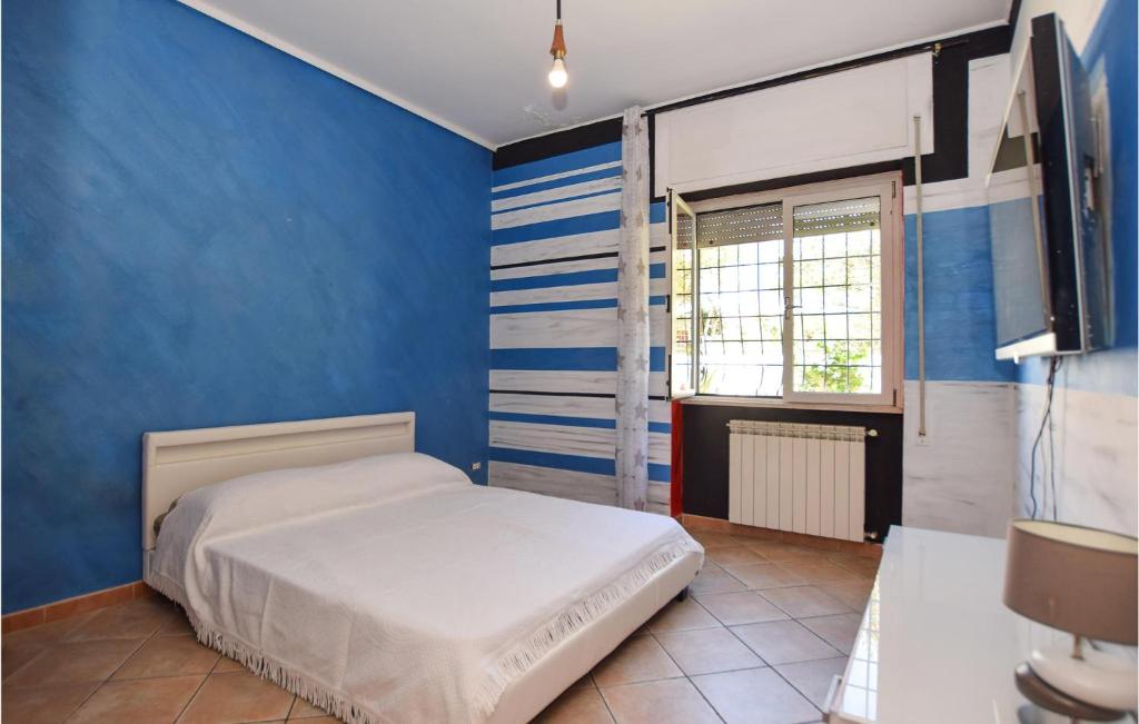 Nice Home In Anzio With Outdoor Swimming Pool, 2 Bedrooms And Swimming Pool photo 4