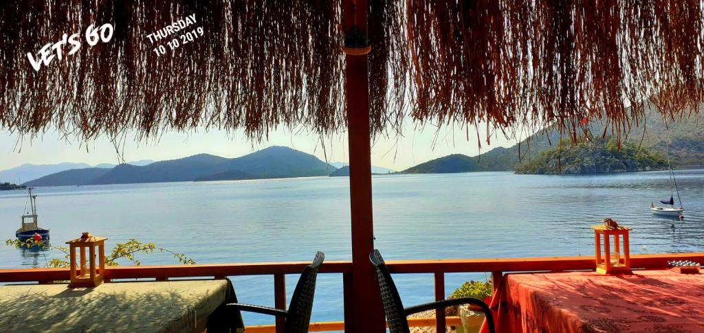 Sea View Bungalow w Pier and Terrace in Bozburun photo 2