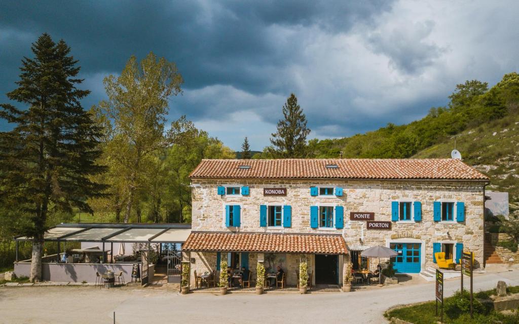 Ponte Porton Dining & lodging photo 1