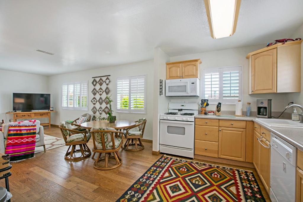 South Bay Delight photo 3