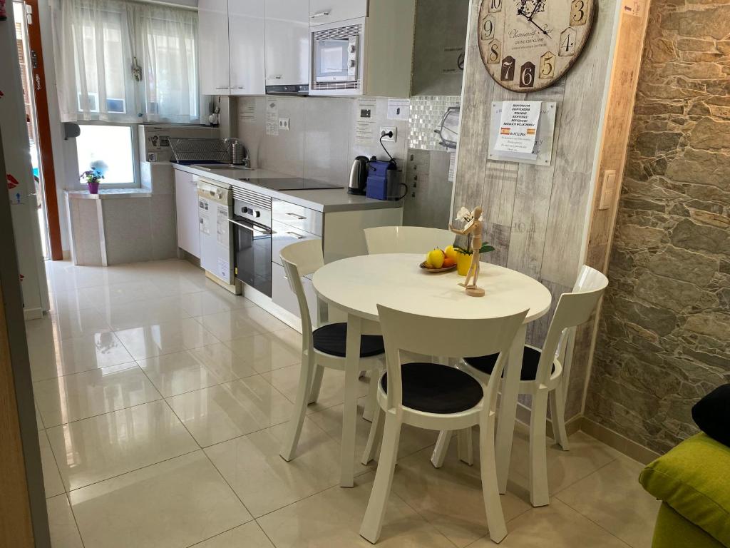 BADAROSA House10min to BARCELONA City&NearTo BEACH photo 1
