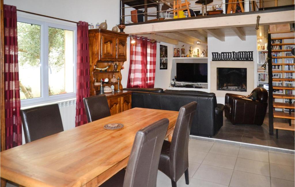 Stunning Home In Villetelle With Wifi, Private Swimming Pool And 3 Bedrooms photo 1