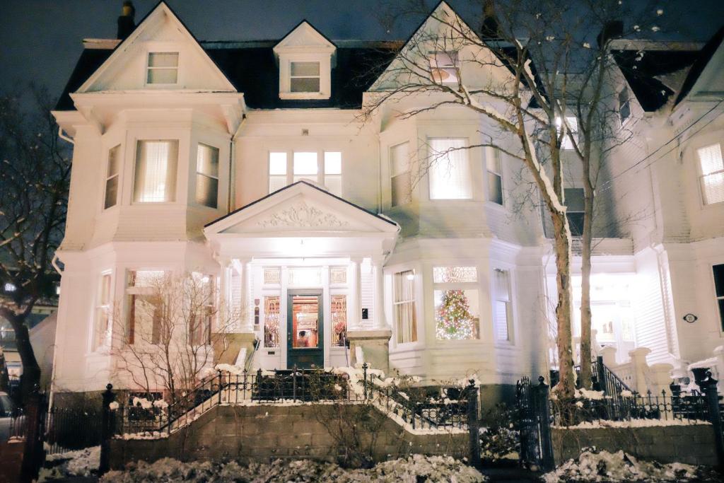Ryan Mansion photo 4
