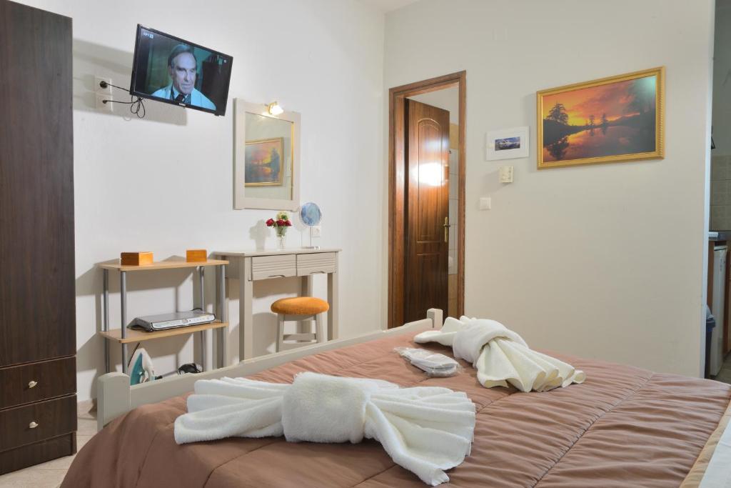 Artemis Apartments photo 3