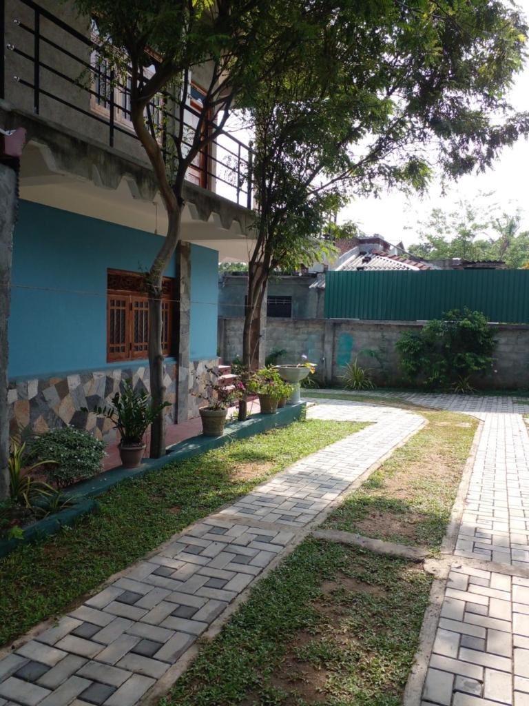 Thomasha Homestay & Home Made Local Foods photo 2
