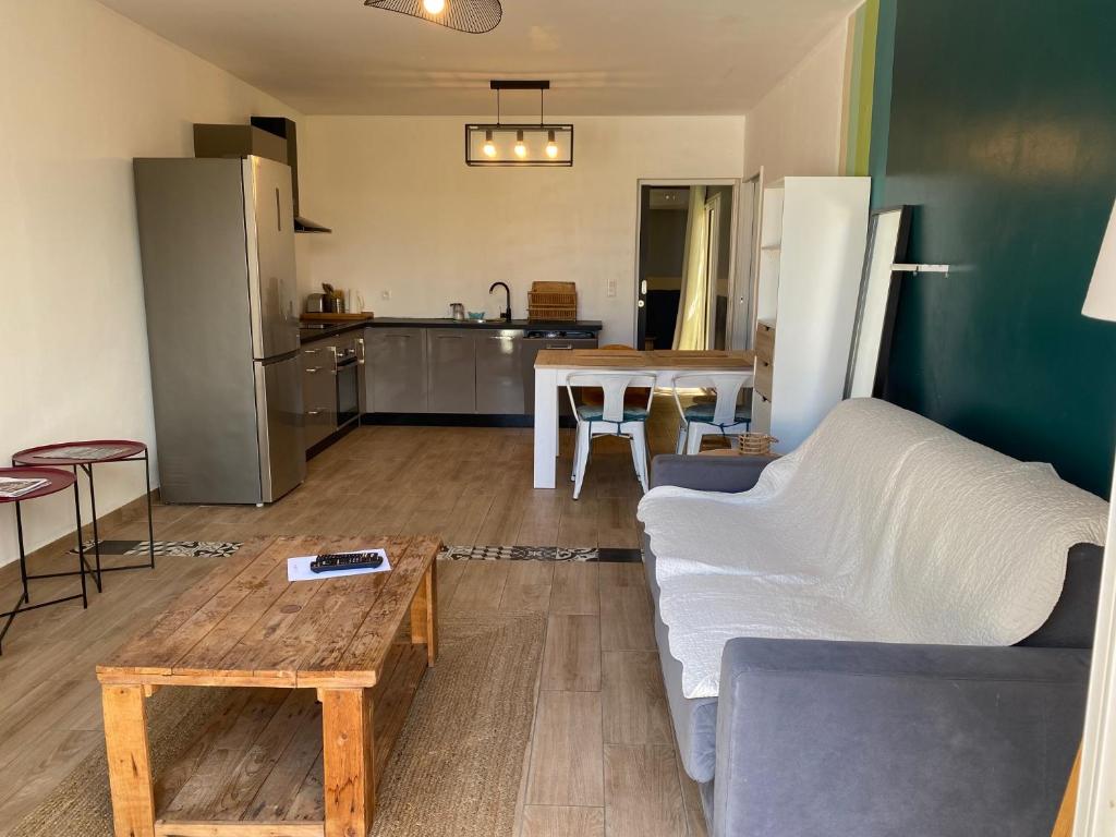 Bungalow Maïdiana proche plage et lagon photo 1