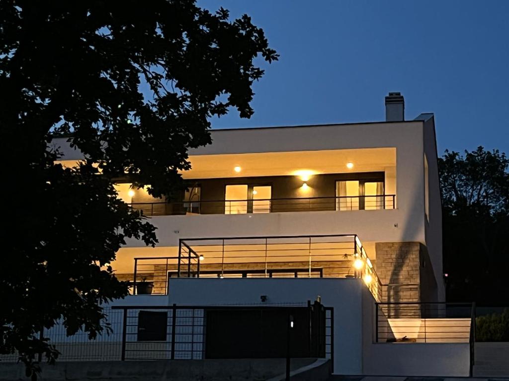 Villa Zara Bella Vista photo 3