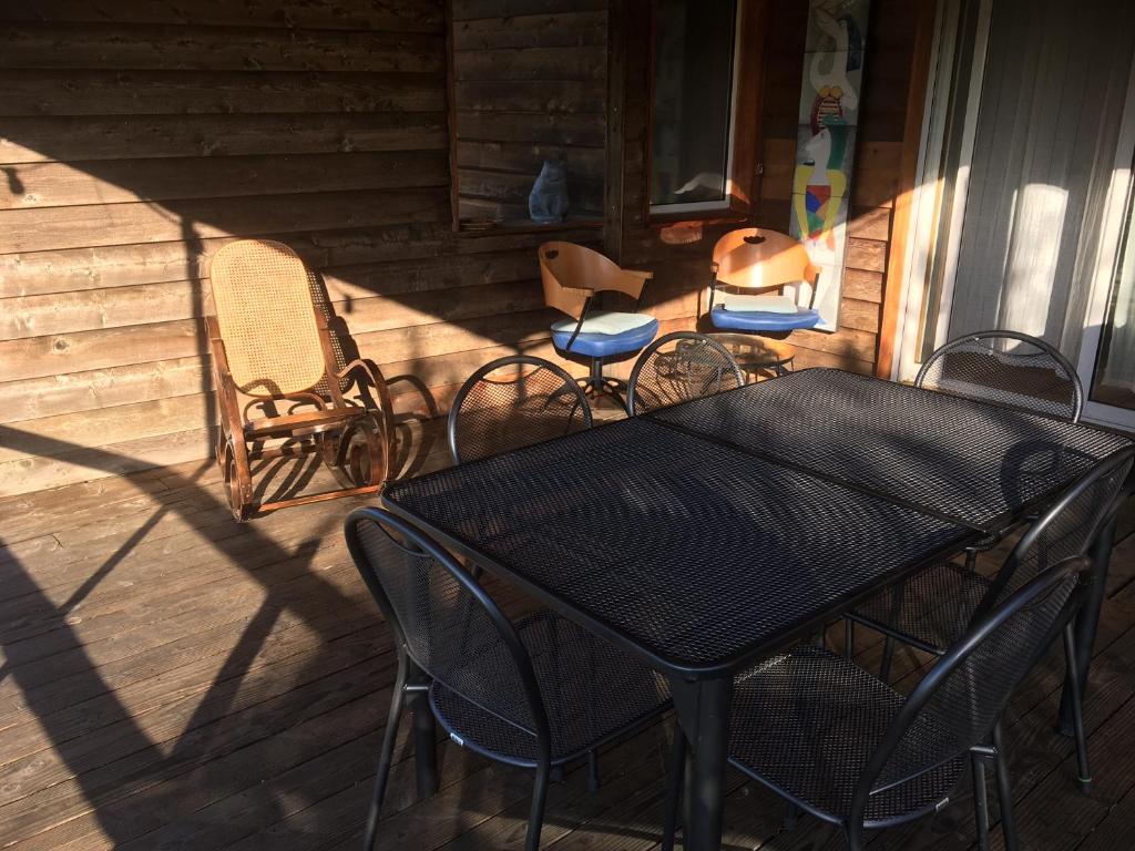 Maison bois bleu, en Cévennes photo 4