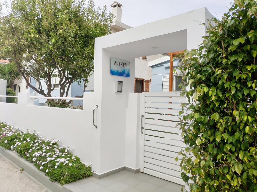 ALYKES house near the sea photo 3
