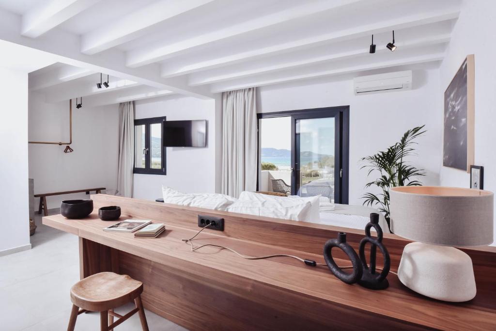 Ikaros Suites photo 4
