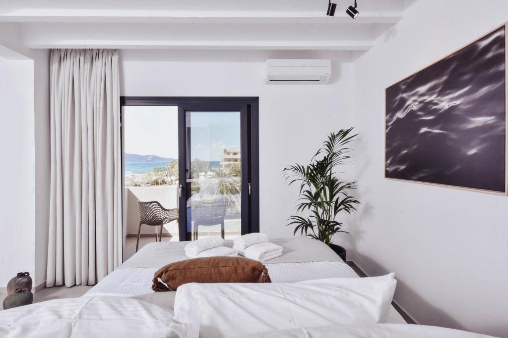 Ikaros Suites photo 3