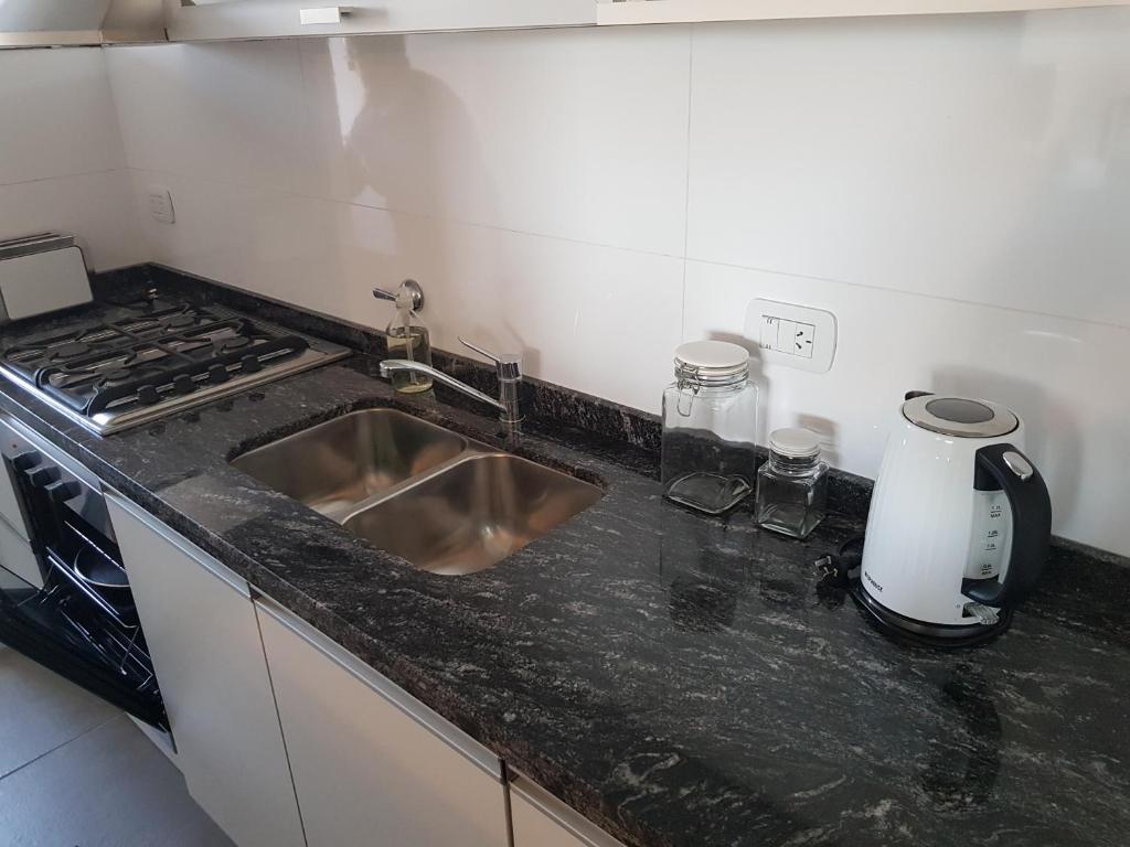 DEPARTAMENTO NUEVO CENTRICO 2 DORMITORIOS 2 Baños COCHERA-PISCINA photo 2