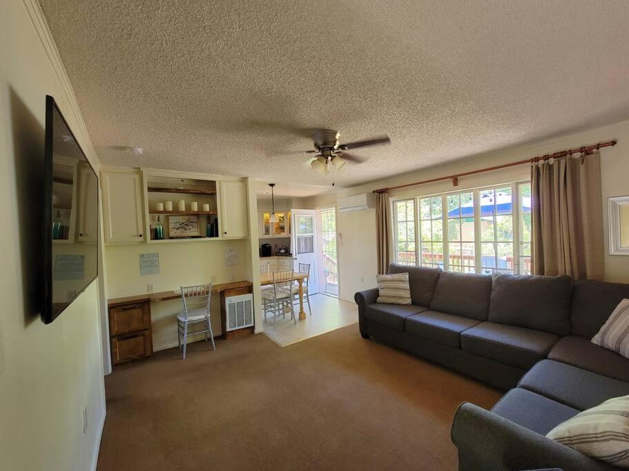 Becky's Condo photo 2