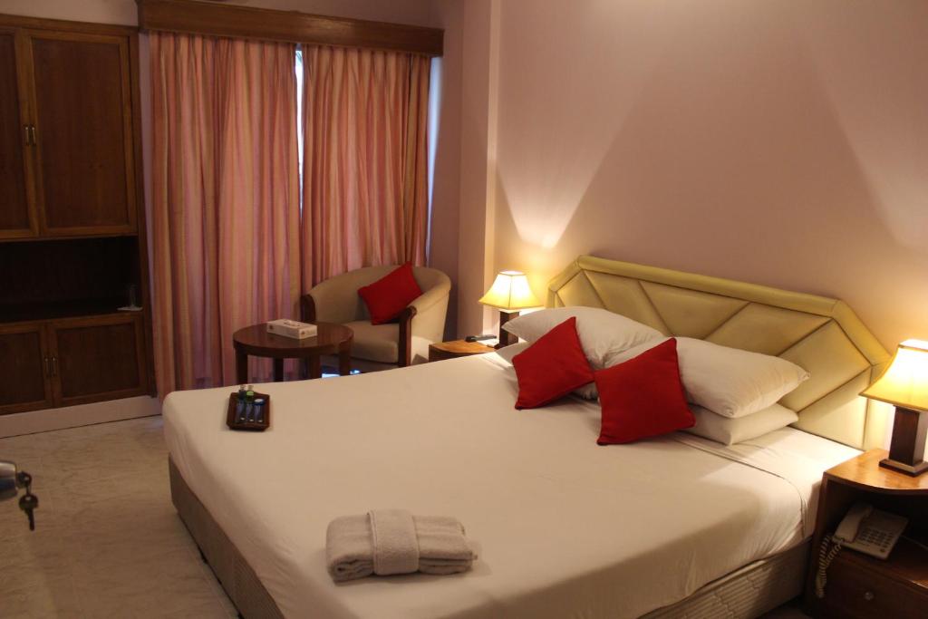 Hotel Sea Crown photo 2
