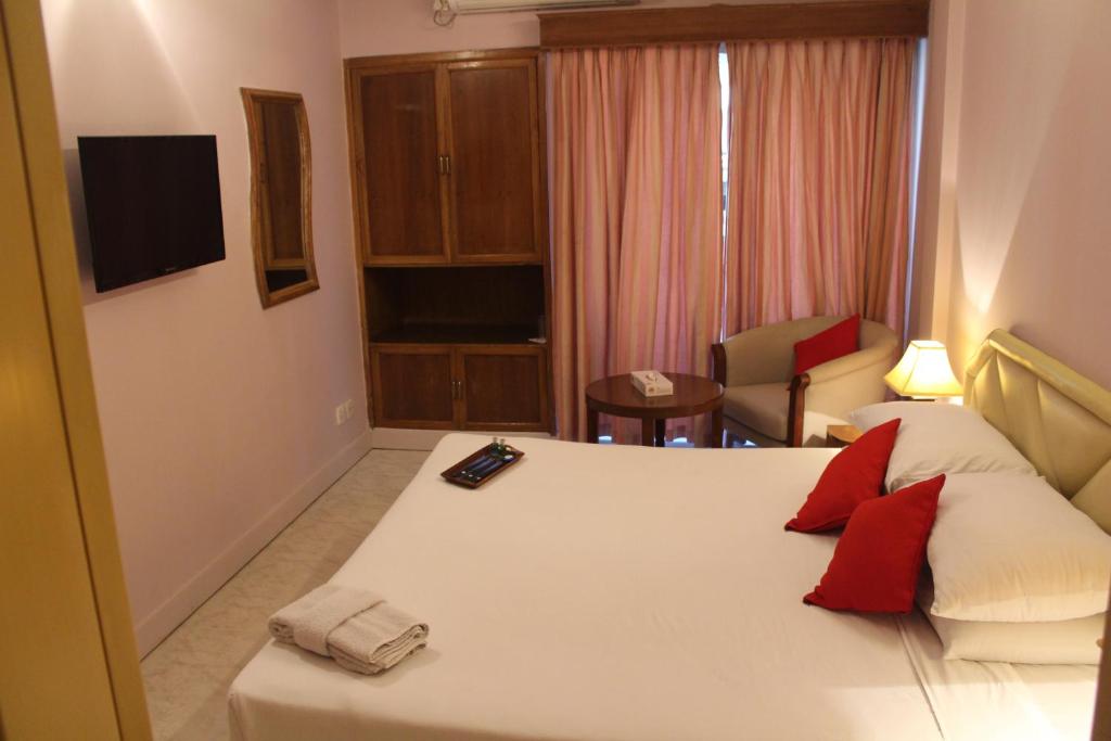 Hotel Sea Crown photo 1