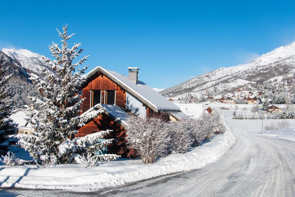 Chalet premium -Accès pied de piste en navette photo 3