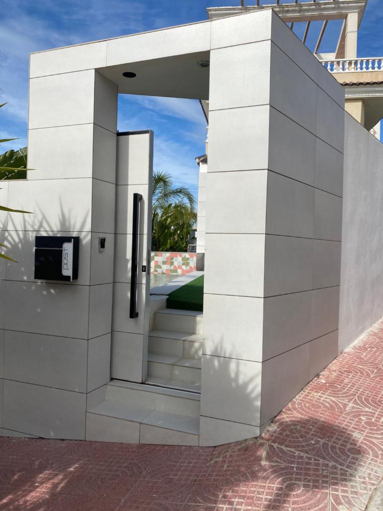 EBLI Corner photo 2
