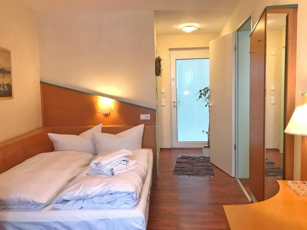 Hafenresidenz – Ferienwohnung 13 Dahlien photo 2