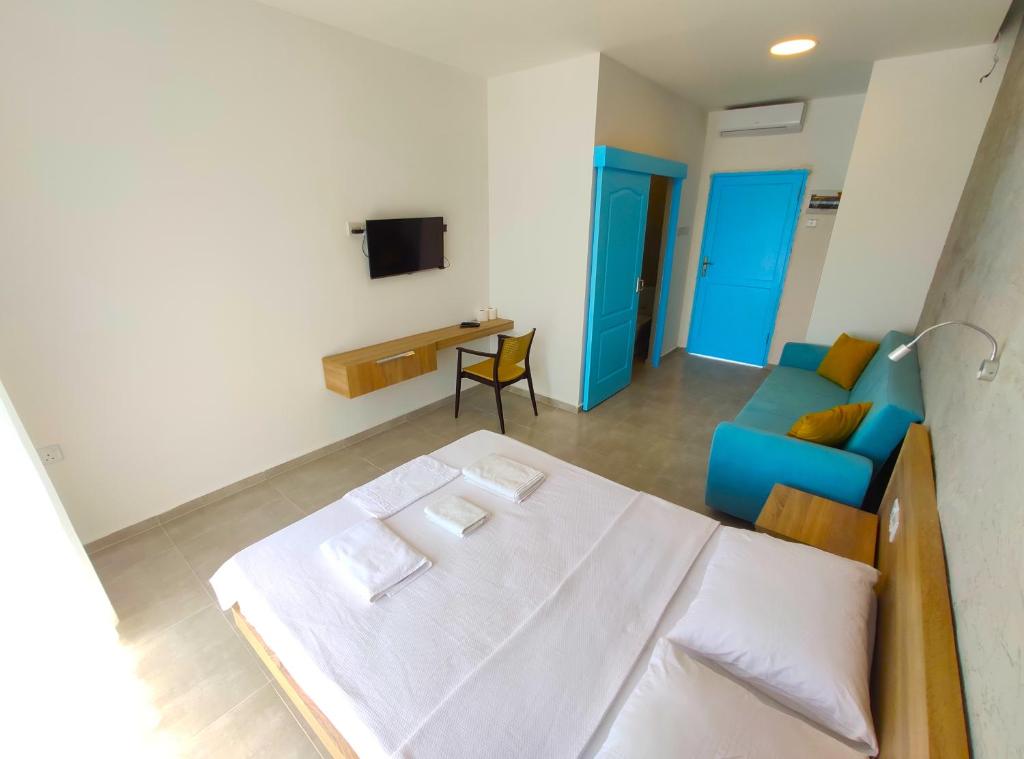 OASİS AT AYFİLON photo 1