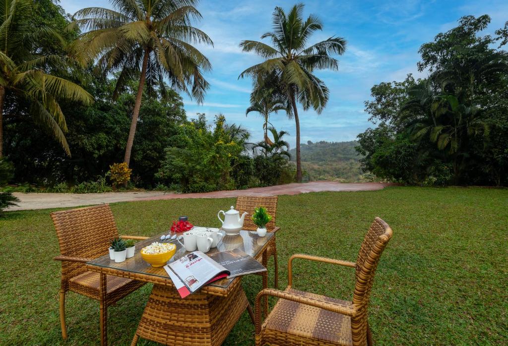 SaffronStays Meadowbrook, Panvel - pet-friendly villa near Karnala Bird Sanctuary photo 1
