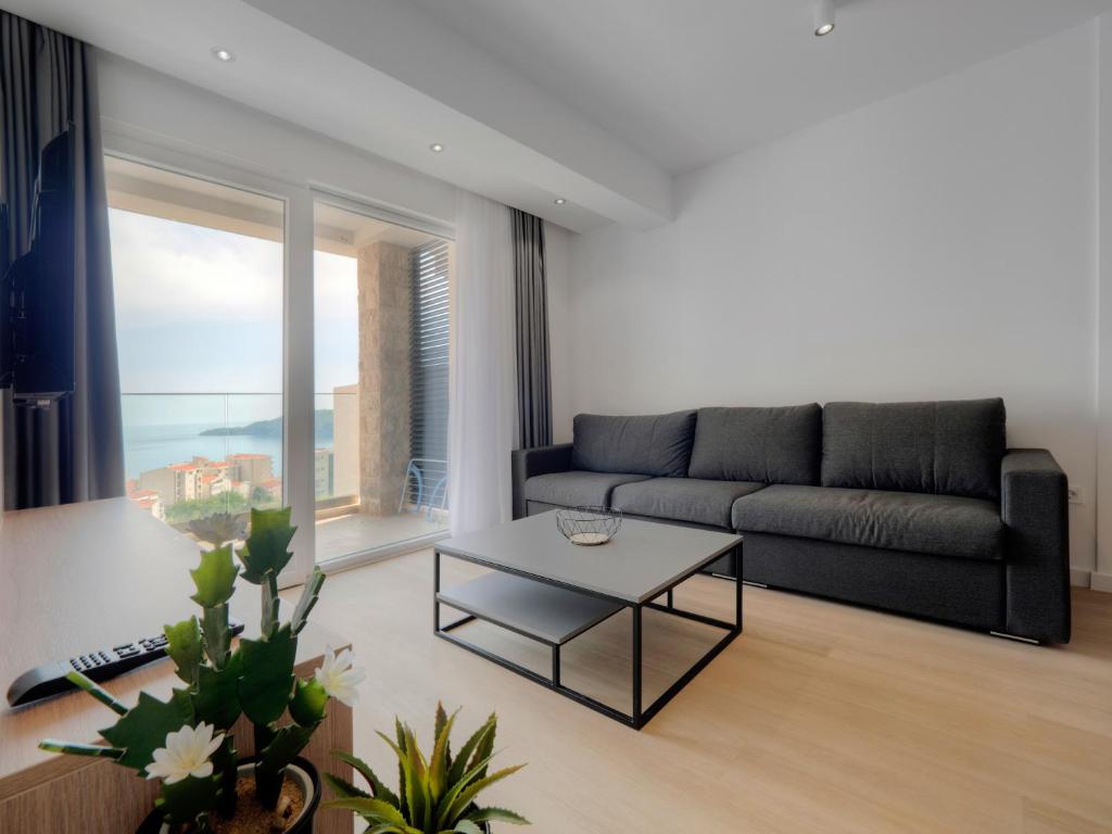 Horizon-One bedroom apartment with pool Jane photo 4