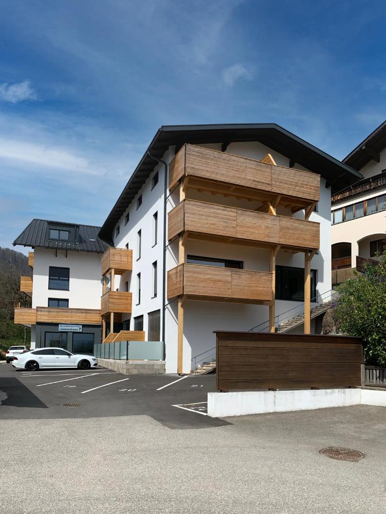 Traum Panorama Apartment mit Berg & Seeblick, Gmunden
