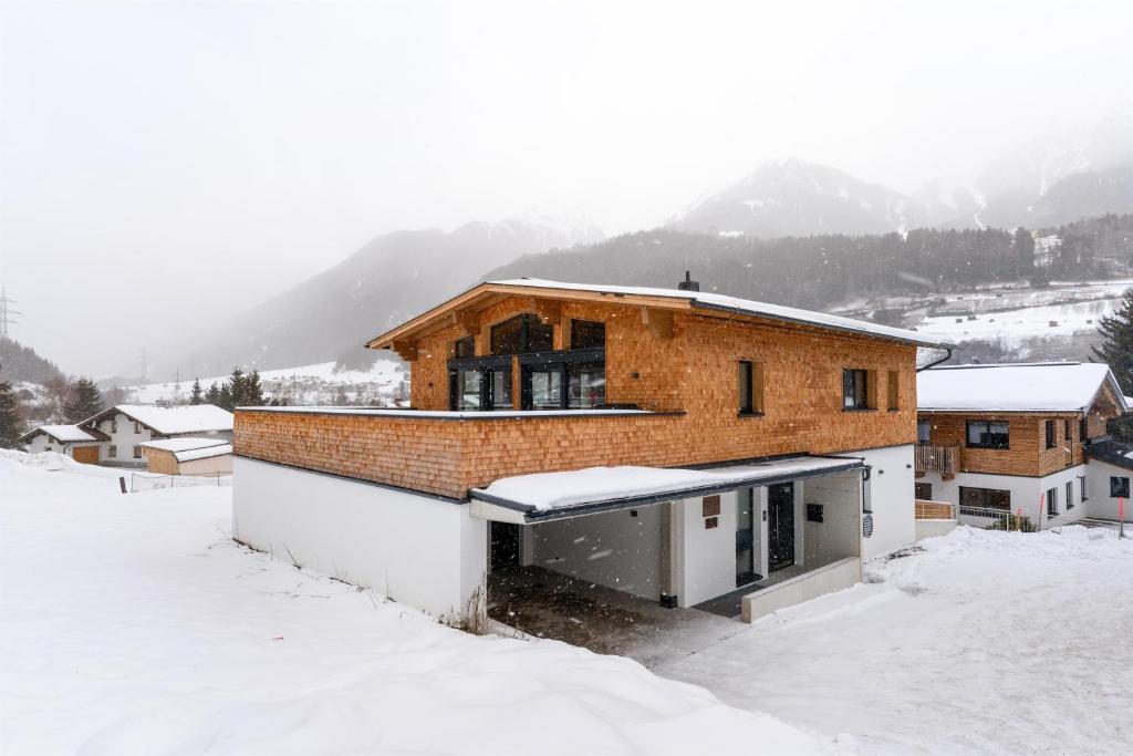 Chalet Vega - Arlberg Holiday Home
