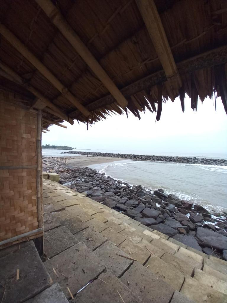 Shambala palm beach anyer photo 2