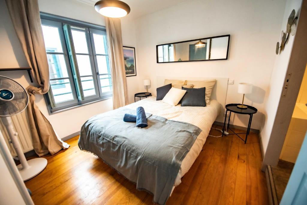 Duplex Typique Centre Bayonne photo 2