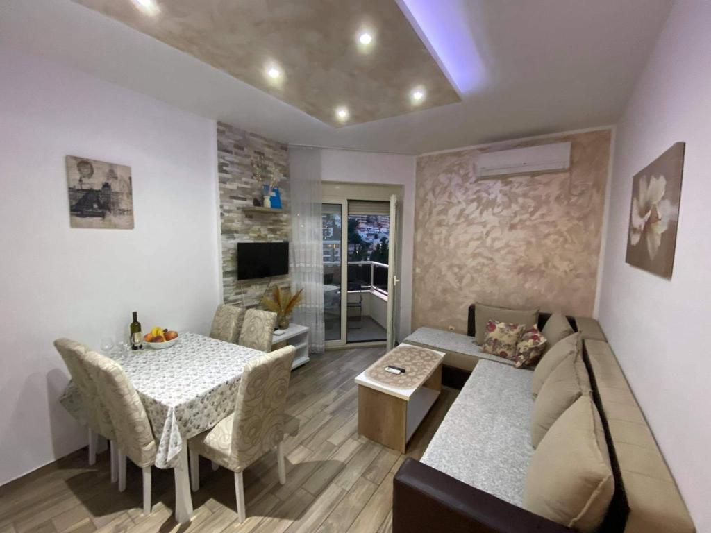 Apartment Dragan photo 1