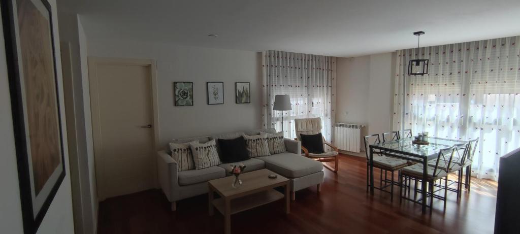 Apartamento Sabiñanigo Las Margas Pirineos, golf y piscina photo 1