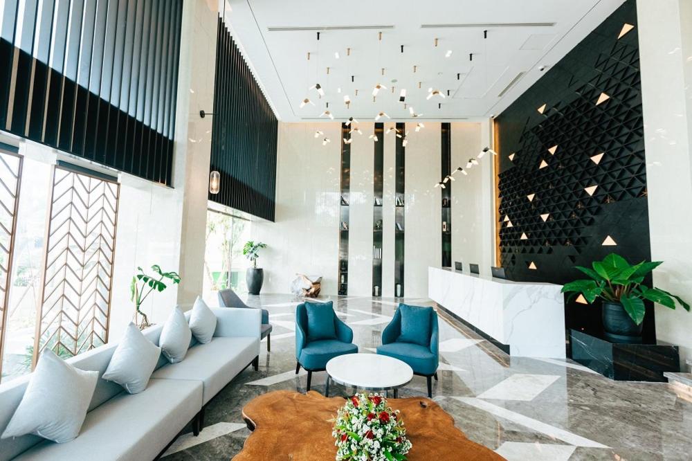 Ease Hotel photo 1