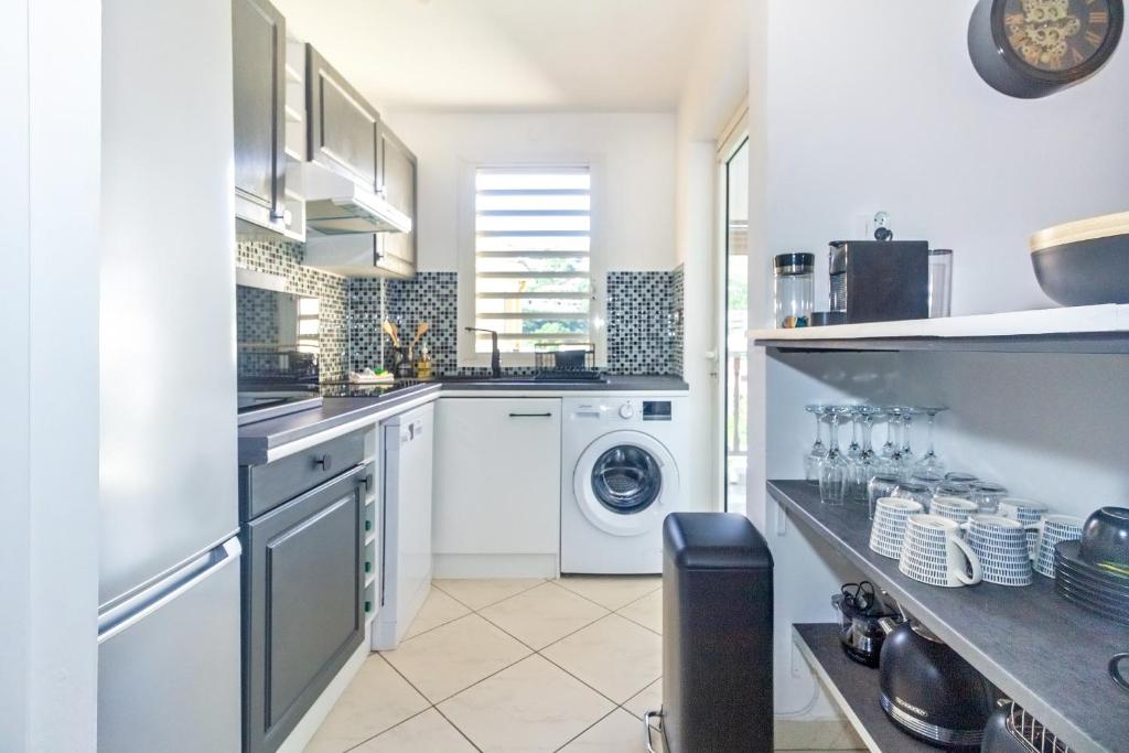 Safari - Apt rénové proche des Roches Noires - Saint Gilles les Bains photo 1