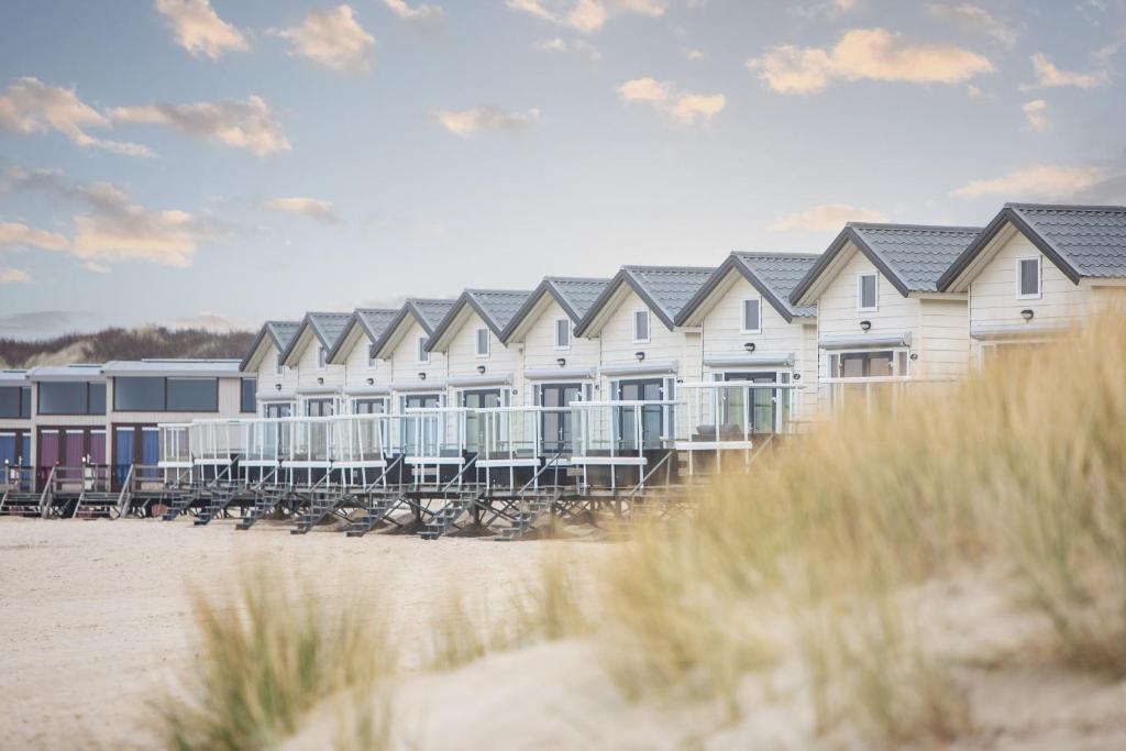 Strandbungalows Vrouwenpolder photo 1