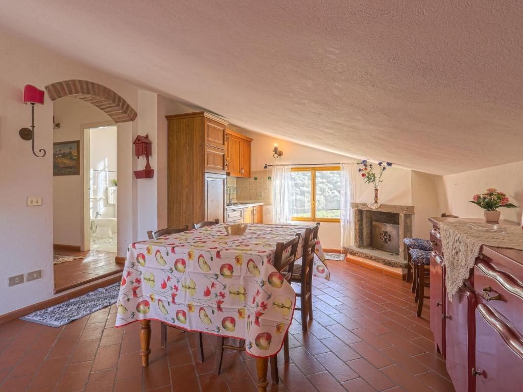 Apartment Conte Francesco II-5 by Interhome photo 4