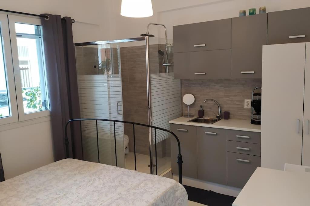Renovated mini studio , near the beach , Kirra , ancient port of Delphi photo 1