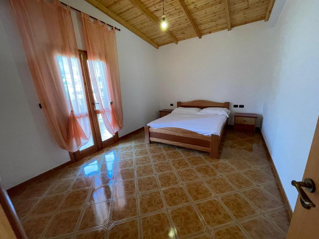 SUMMER RESIDENCE photo 4