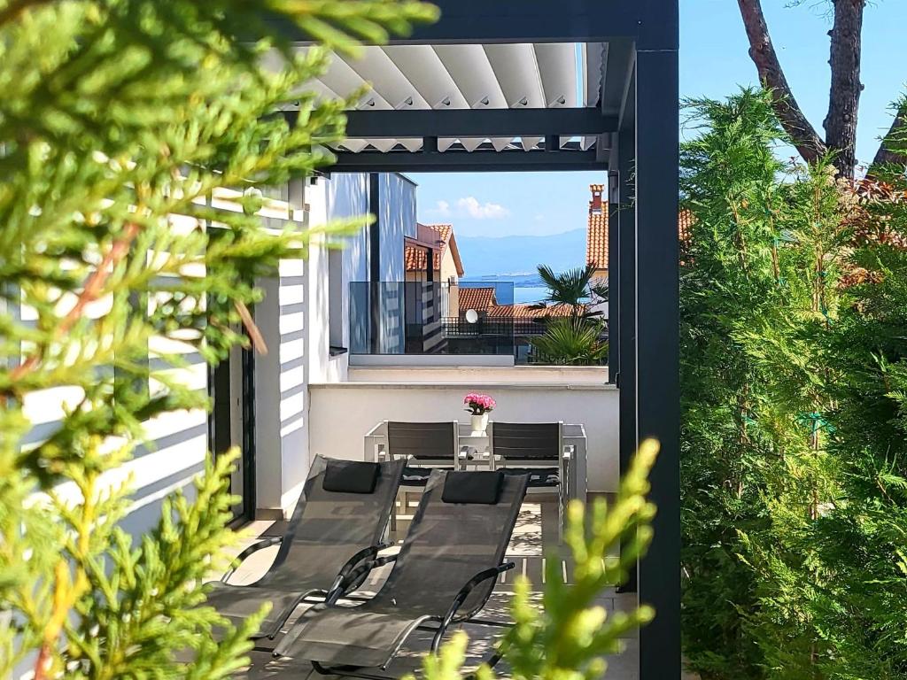 Modern Apartments Elle Malinska photo 1