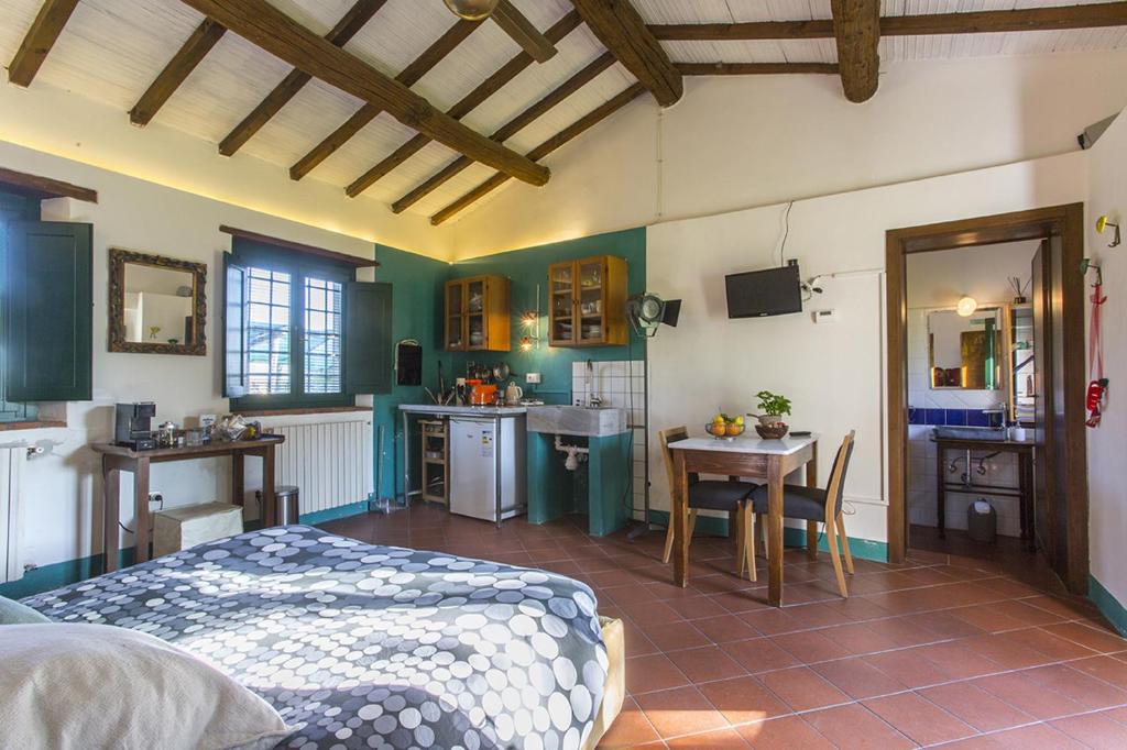casina MeMe photo 2