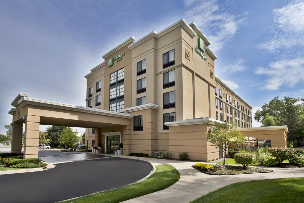 Holiday Inn & Suites Ann Arbor Univ Michigan Area, an IHG Hotel image