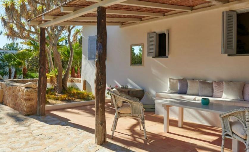Ca Aquamarine -Luxurious villa, walking distance from Saona Beach photo 2