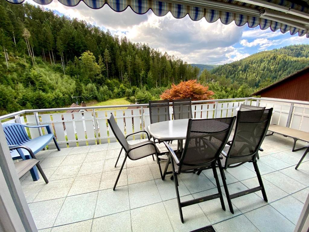 Ferienwohnung zur Bierliebe - Mit toller Aussicht im Herzen des Schwarzwaldes photo 4