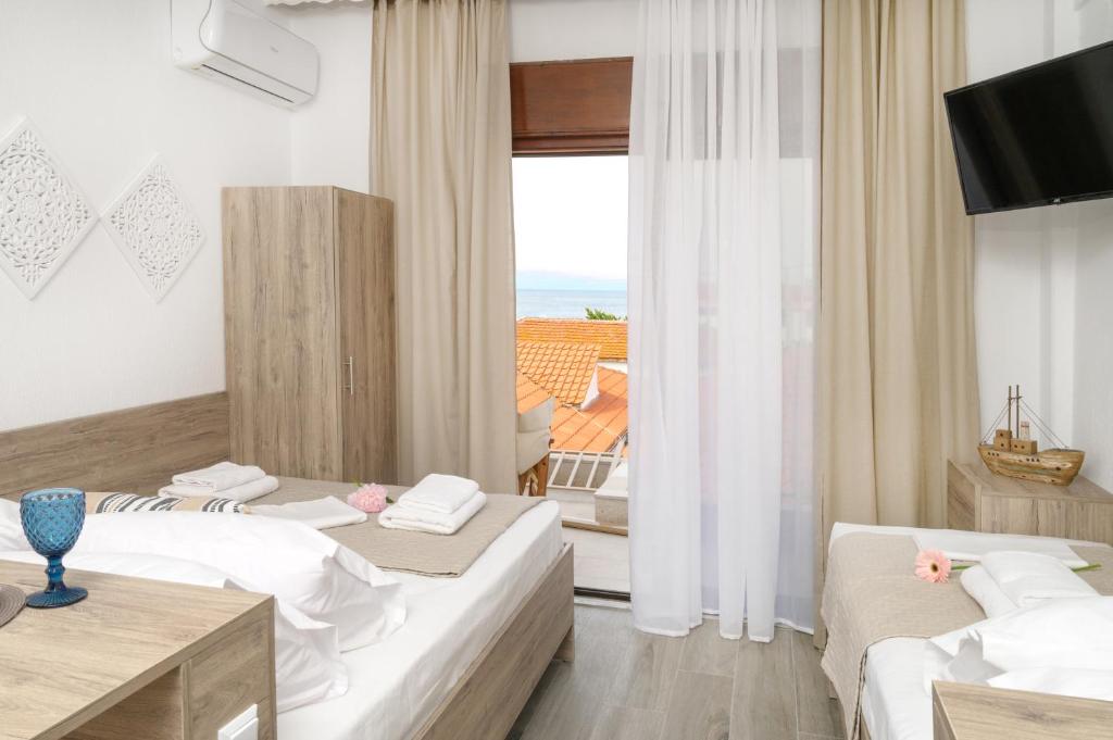 SAND rooms to let photo 1