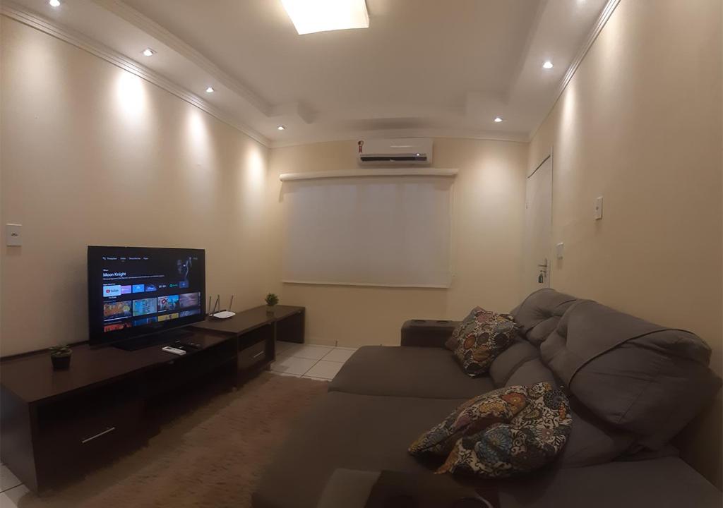 Casa incrível com 2 quartos e estacionamento incluso photo 1