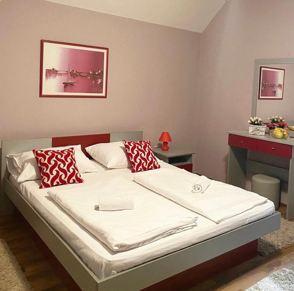 Guest House Aleksandra photo 3