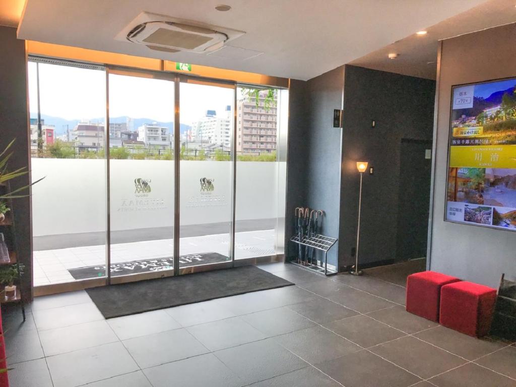 HOTEL LiVEMAX Hiroshima Funairimachi Riverside photo 3