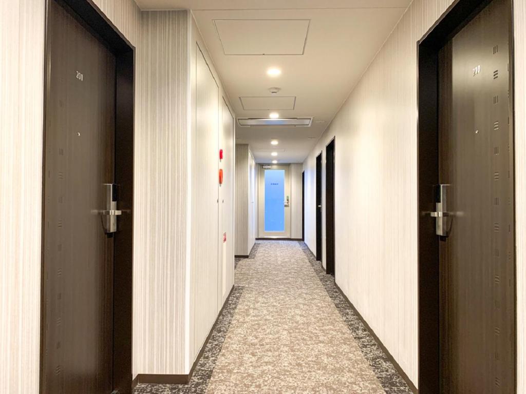 HOTEL LiVEMAX Hiroshima Funairimachi Riverside photo 4