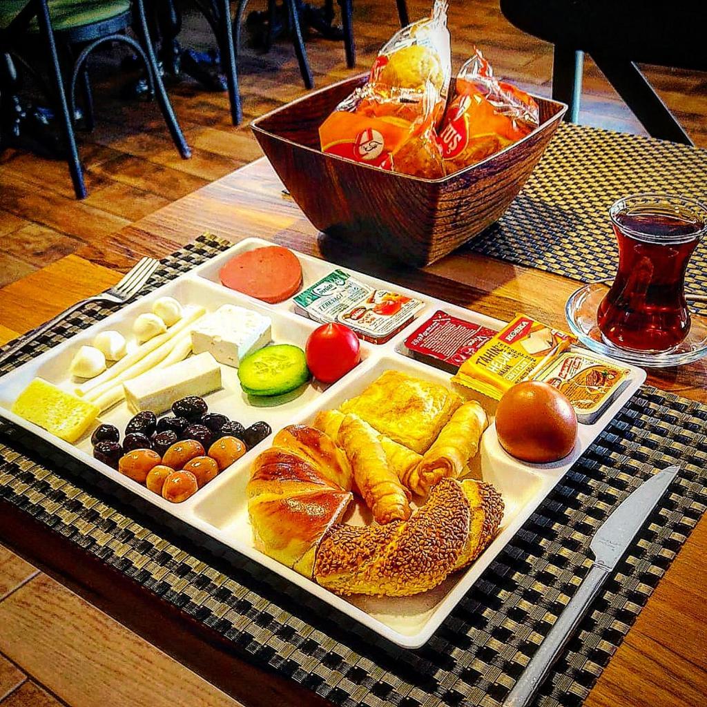 Eriza Boutique Hotel photo 3