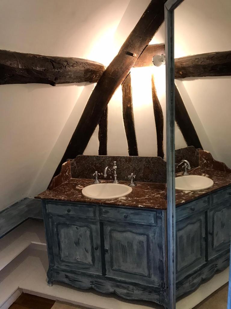 La Gloriette gîte situé Dans La propriété Dun magnifique manoir photo 4