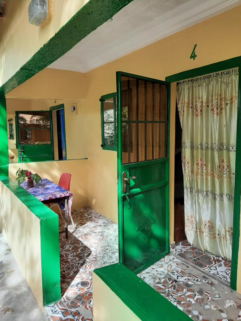 Franco Inn Guesthouse photo 1